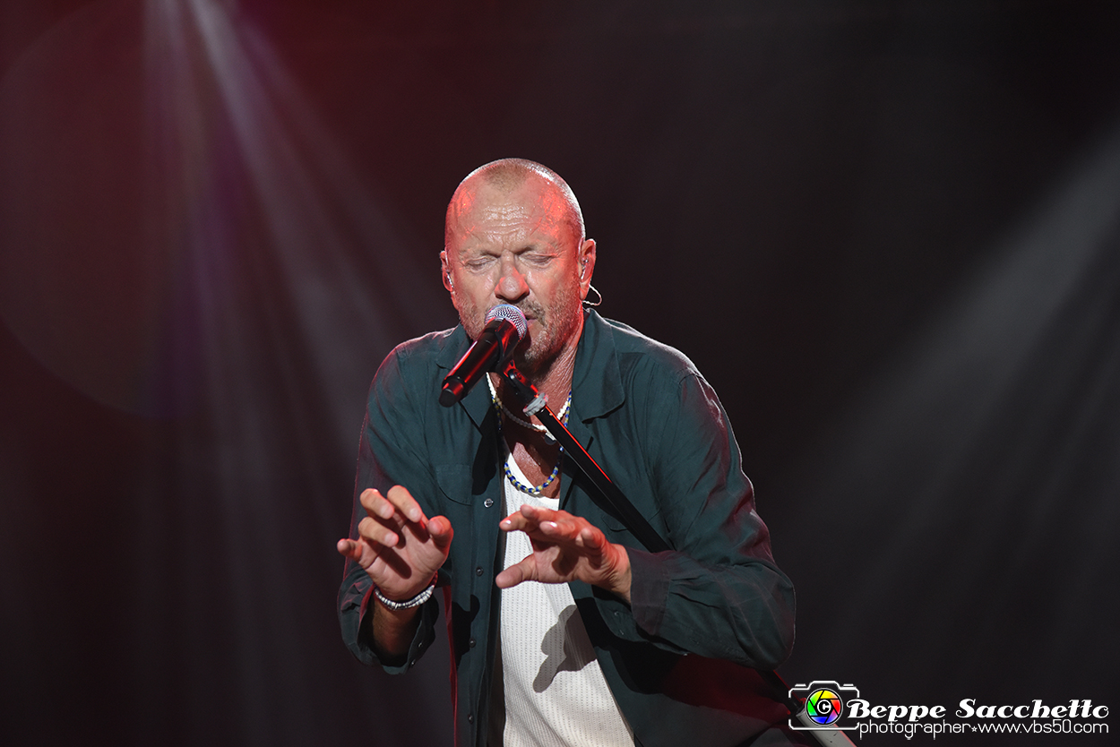 VBS_0889 - Concerto Biagio Antonacci - Palco Centrale Tour 2023.jpg